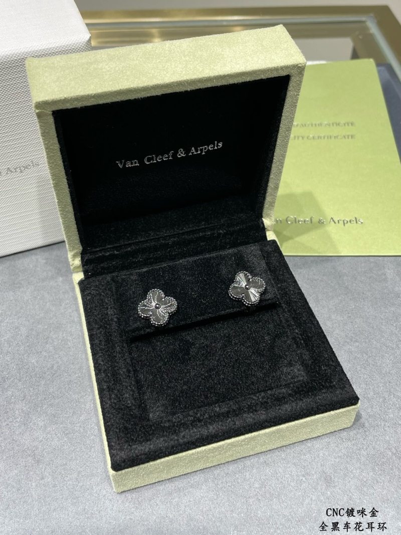 Vca Earrings